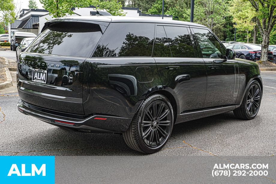 Used 2023 Land Rover Range Rover SE AWD/4WD image 5