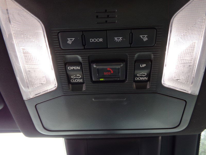 Used 2022 Toyota RAV4 SE image 51