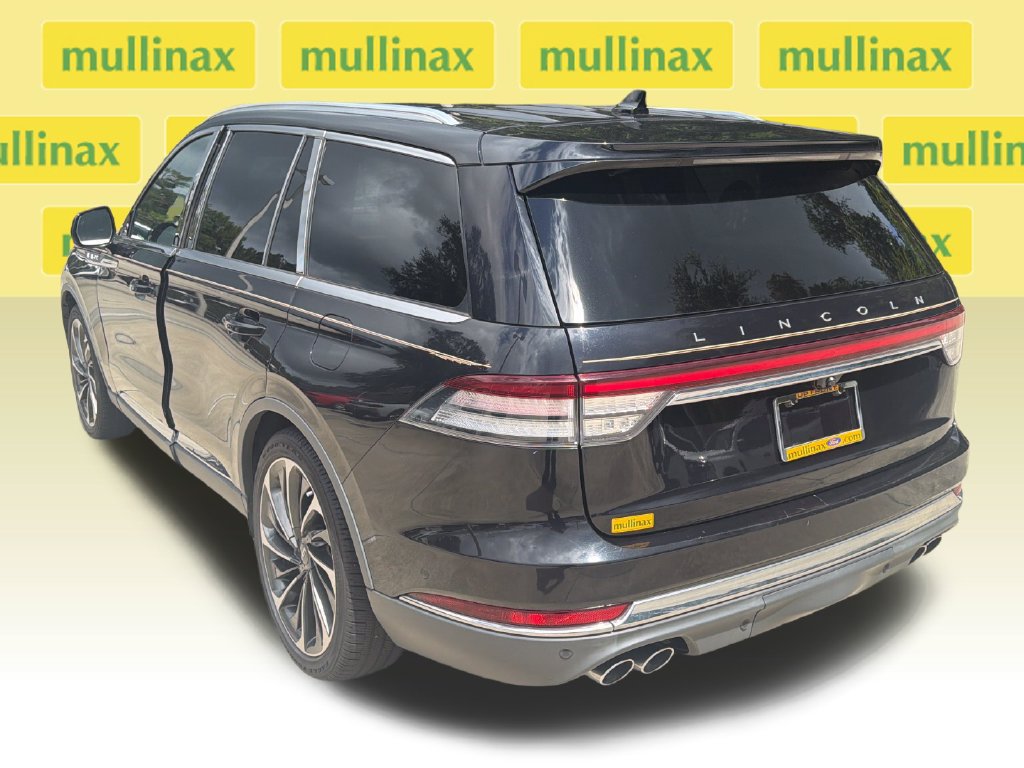 Used 2020 Lincoln Aviator Reserve w/ Equipment Group 202A AWD/4WD image 11