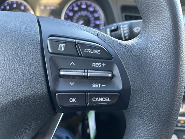 Used 2020 Hyundai Elantra SE image 23
