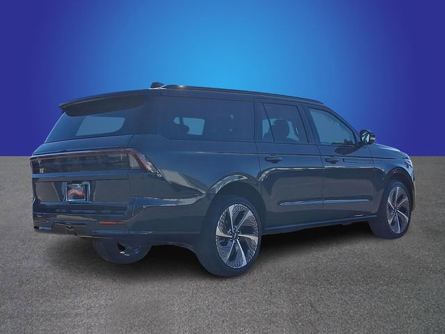 New 2026 Lincoln Navigator L Black Label w/ Black Label Special Edition image 3