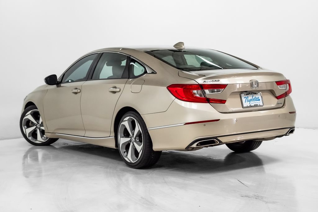 Used 2018 Honda Accord Touring image 28