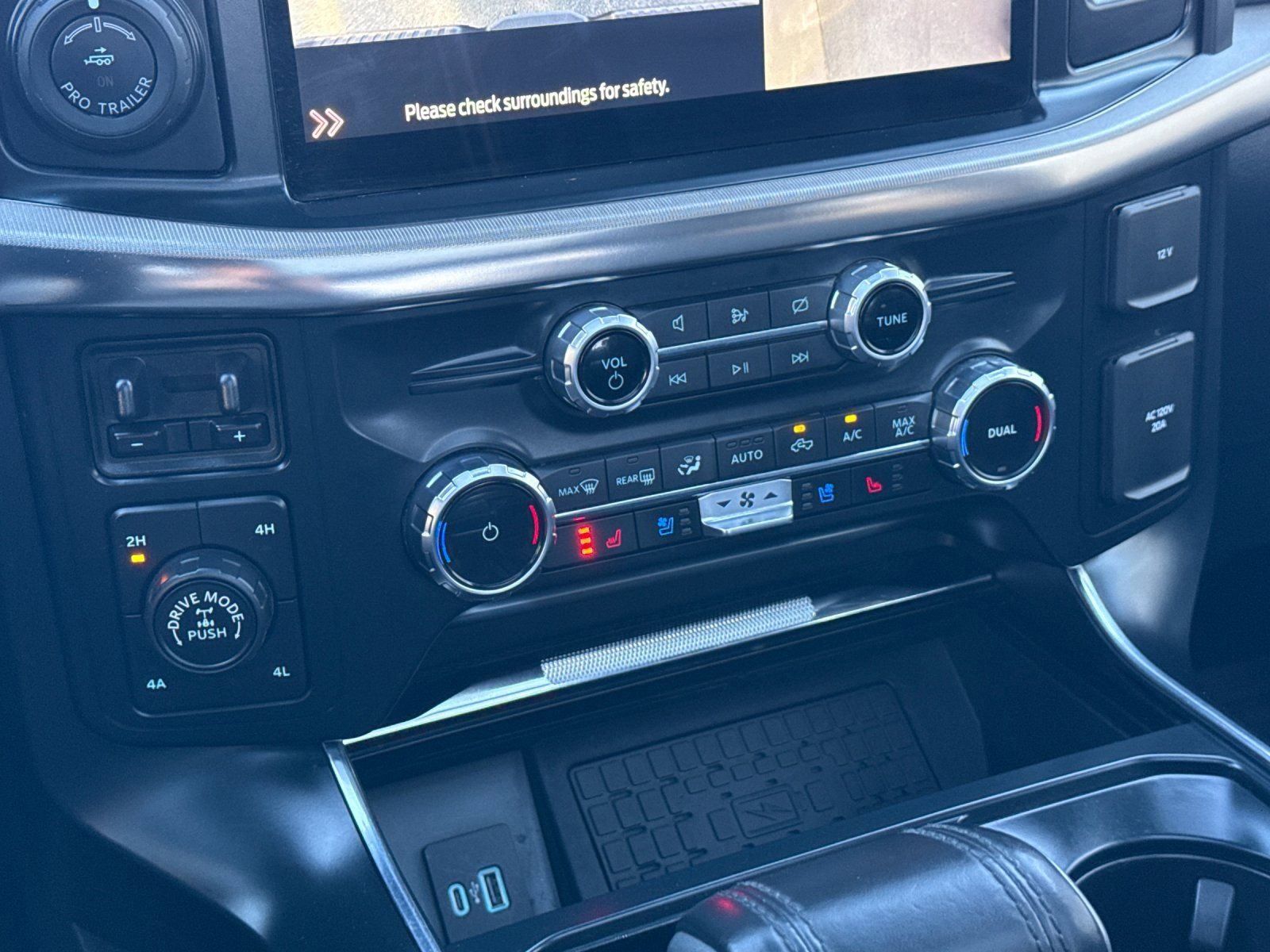 Used 2023 Ford F150 Raptor w/ Raptor 37 Performance Package image 26