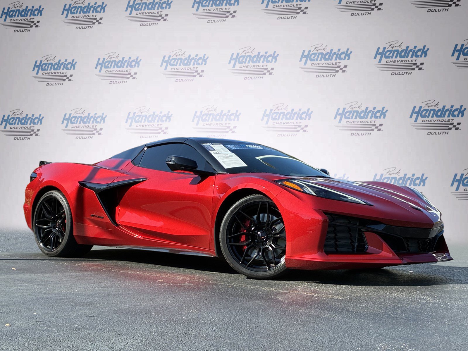 Used 2025 Chevrolet Corvette Z06 RWD image 2