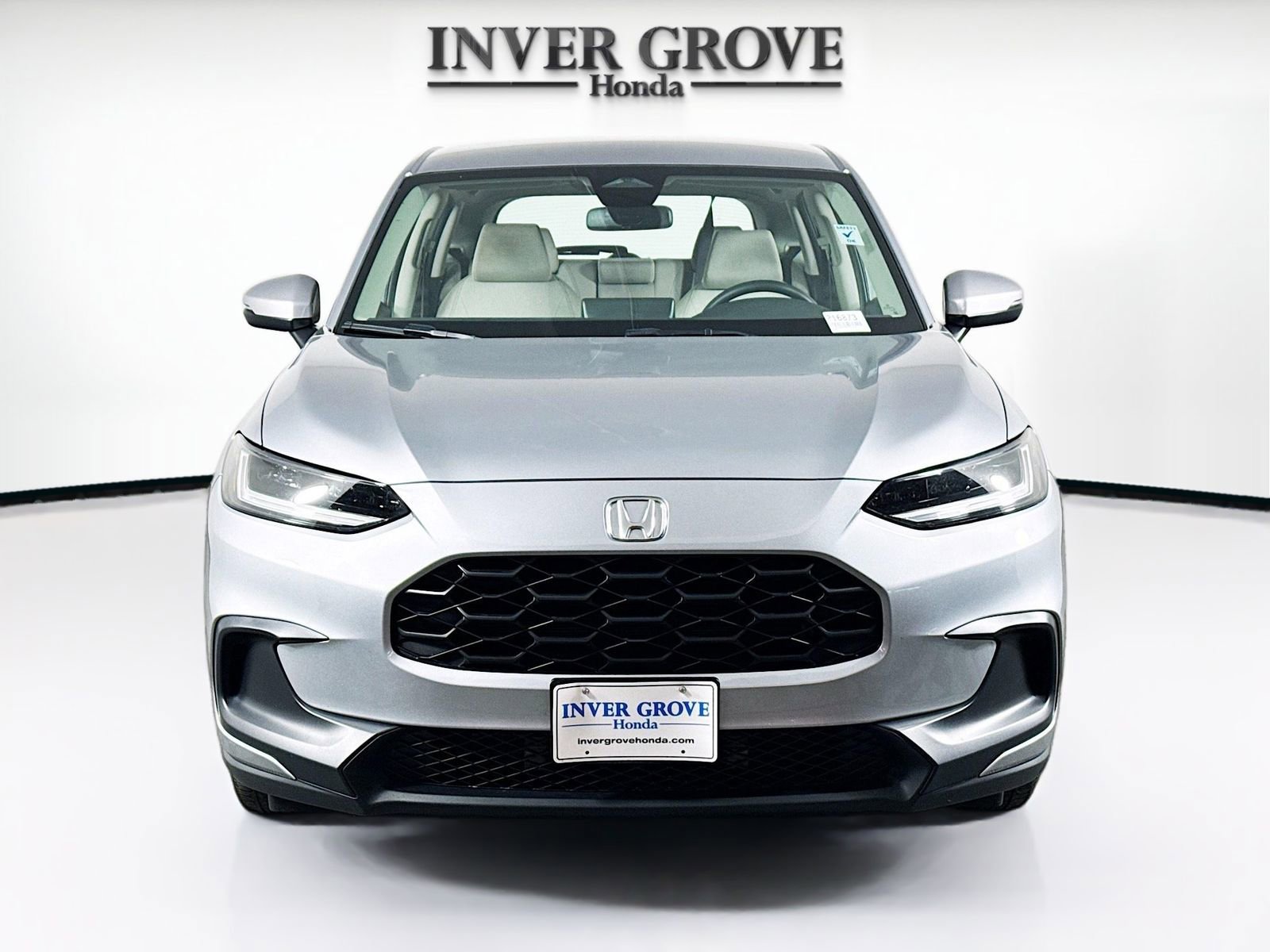 Used 2024 Honda HR-V LX image 2
