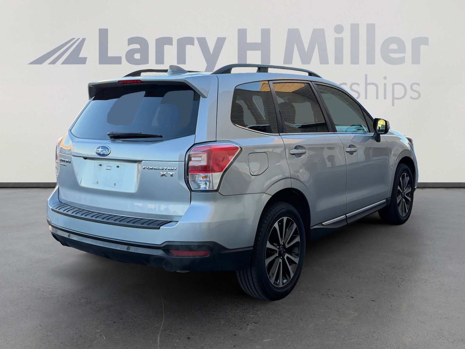 Used 2017 Subaru Forester 2.0XT Touring image 5