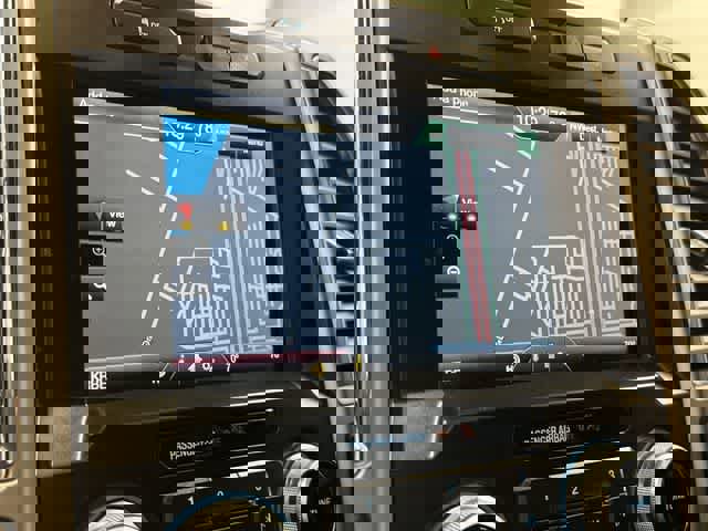 Used 2015 Ford F150 Lariat w/ Equipment Group 502A Luxury image 24