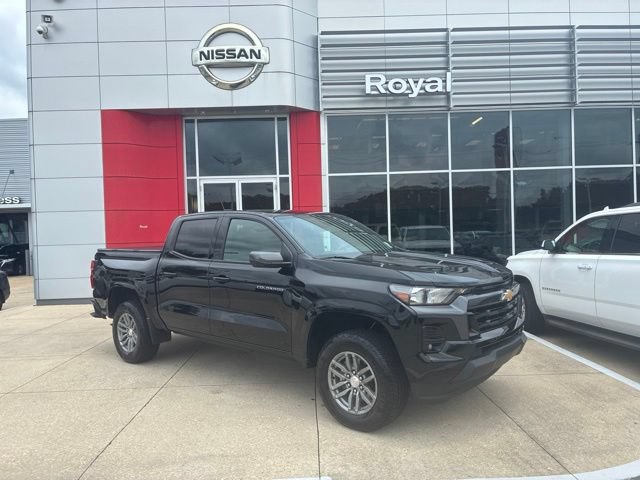 Used 2024 Chevrolet Colorado LT w/ LT Convenience Package II