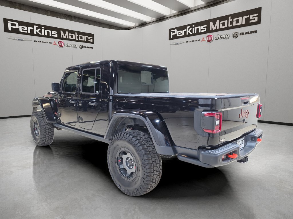 Used 2024 Jeep Gladiator Mojave AWD/4WD image 3