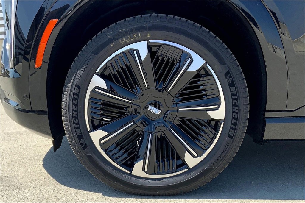 New 2025 Cadillac Escalade IQ Sport 2 image 13