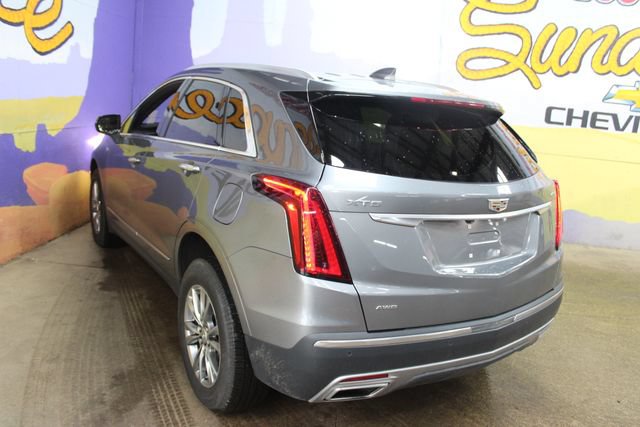 Used 2021 Cadillac XT5 Premium Luxury w/ LPO, Floor Liner Package AWD/4WD image 6