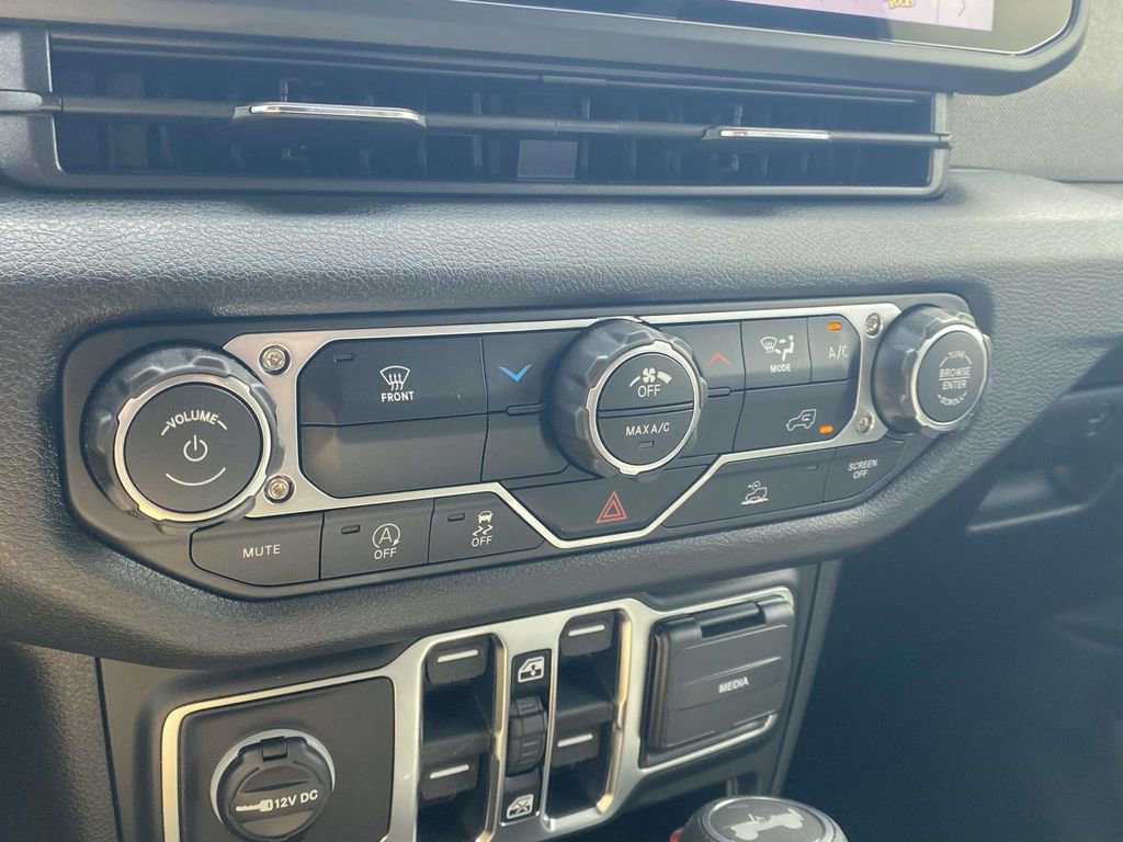 New 2026 Jeep Wrangler Unlimited Sport AWD/4WD image 41