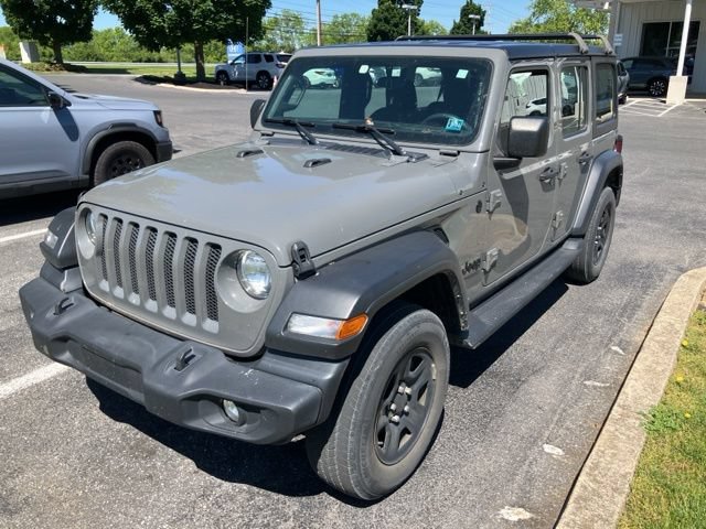 Used 2022 Jeep Wrangler Unlimited Sport AWD/4WD image 2