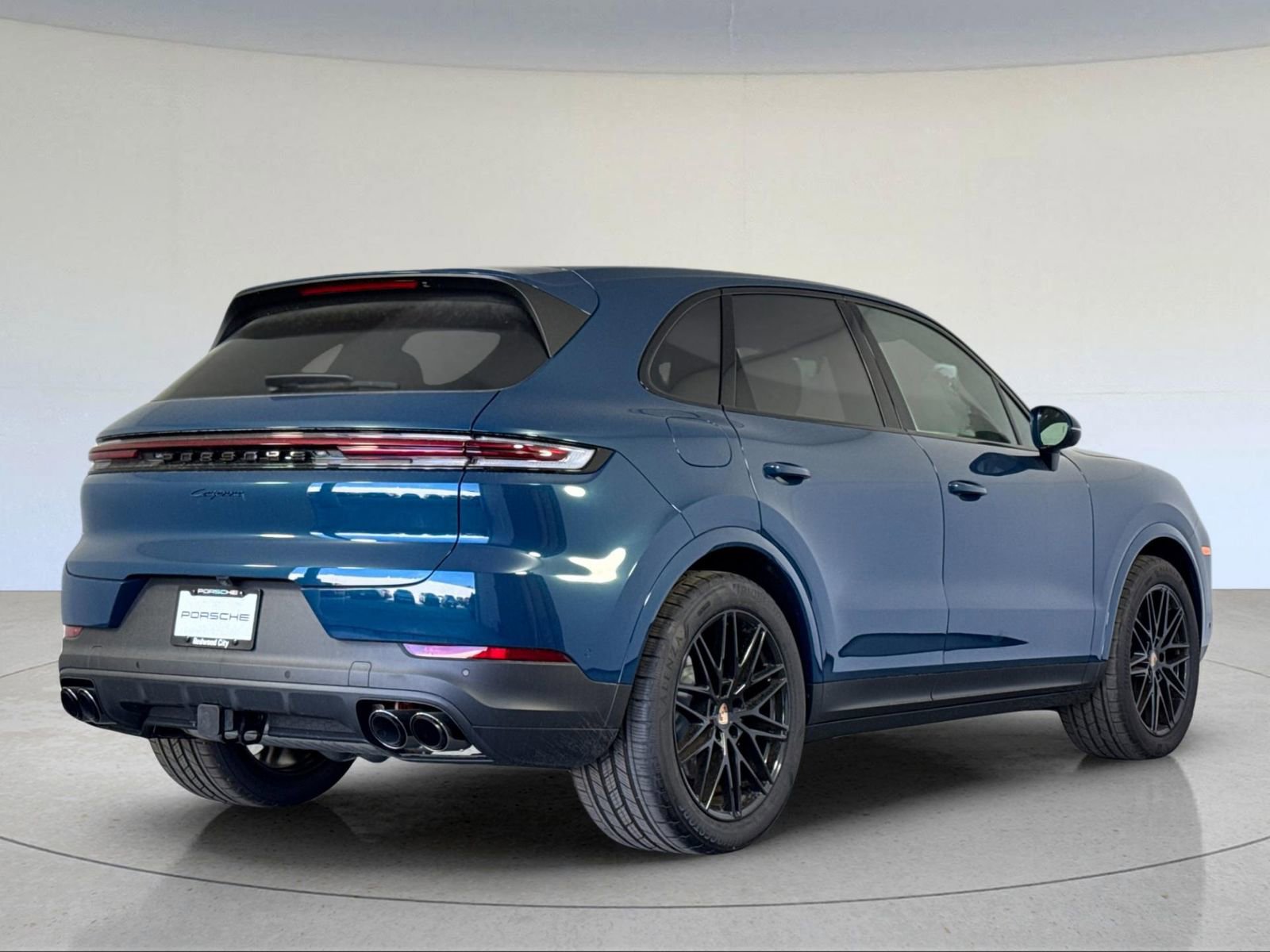 New 2026 Porsche Cayenne image 8
