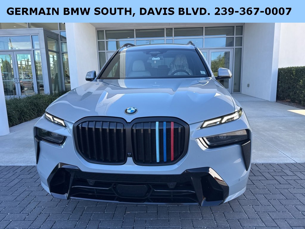 Certified 2024 BMW X7 xDrive40i w/ M Sport Package image 2