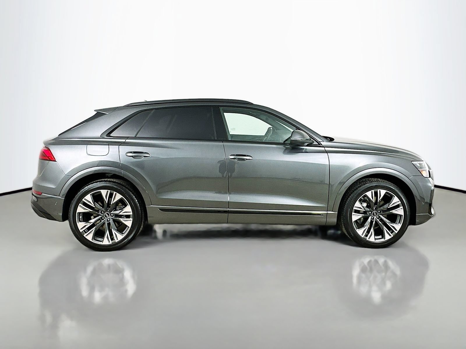New 2026 Audi Q8 Premium Plus AWD/4WD image 4