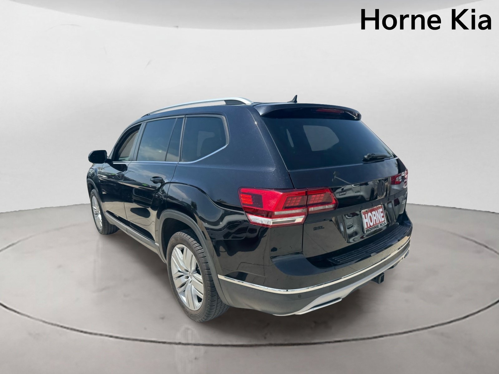 Used 2019 Volkswagen Atlas SEL FWD image 5