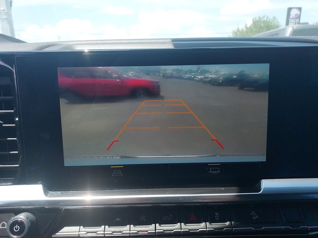 Used 2025 Chevrolet Silverado 1500 RST AWD/4WD image 21