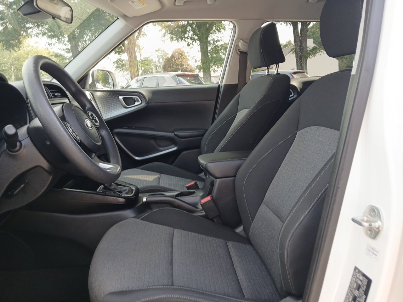 Used 2021 Kia Soul S image 19