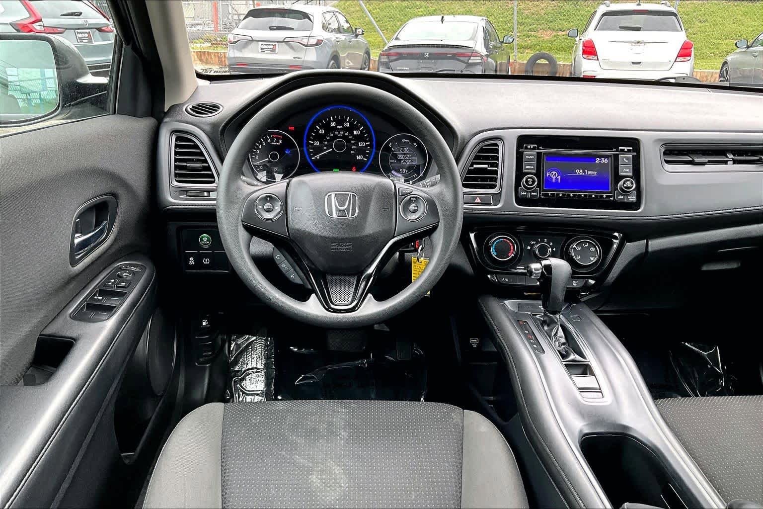 Used 2022 Honda HR-V LX image 6