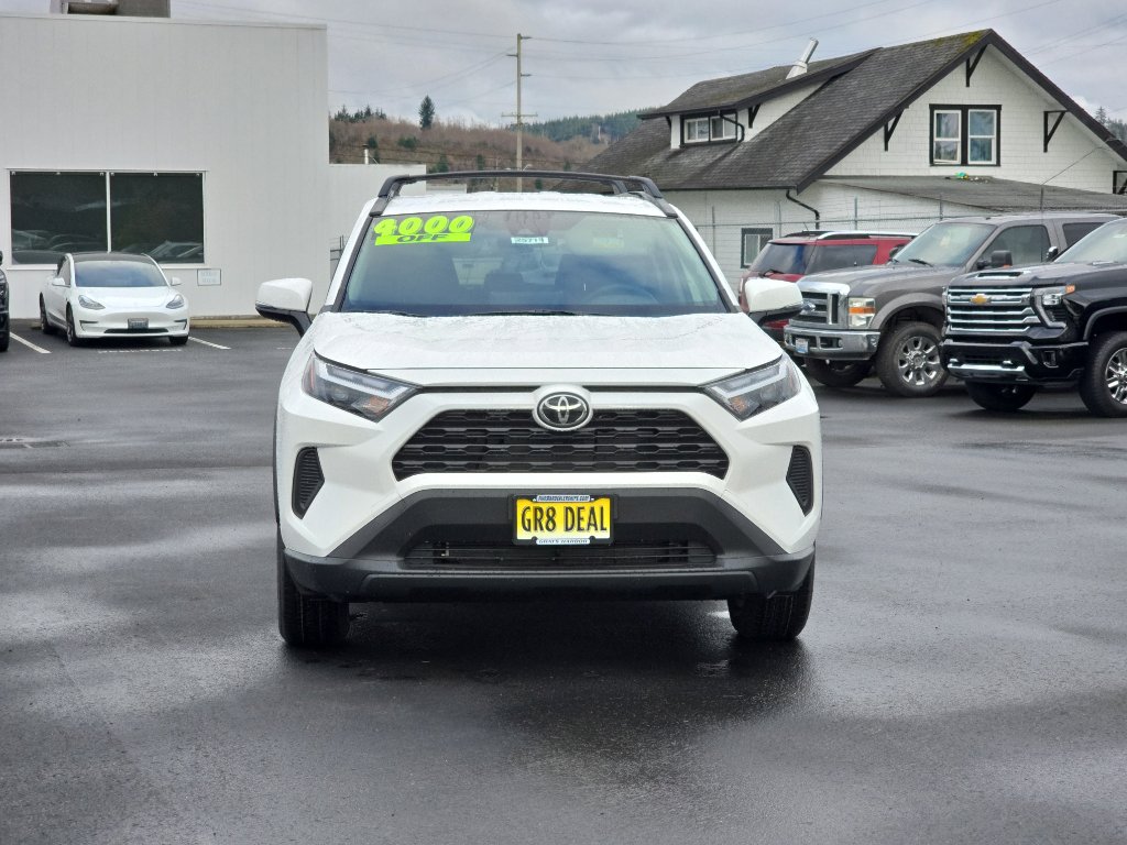 New 2025 Toyota RAV4 LE image 3