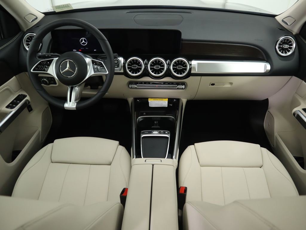 Used 2026 Mercedes-Benz GLB 250 image 13