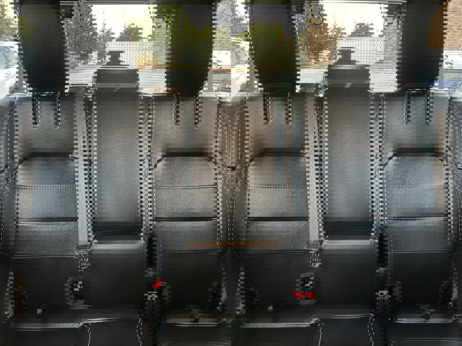 Used 2022 Jeep Wrangler Unlimited Sahara w/ Cold Weather Group image 18