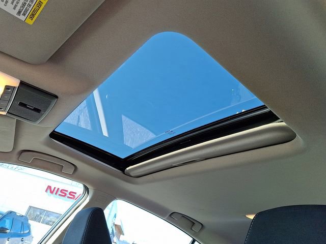 Used 2022 Nissan Altima 2.5 SV w/ SV Premium Package image 14