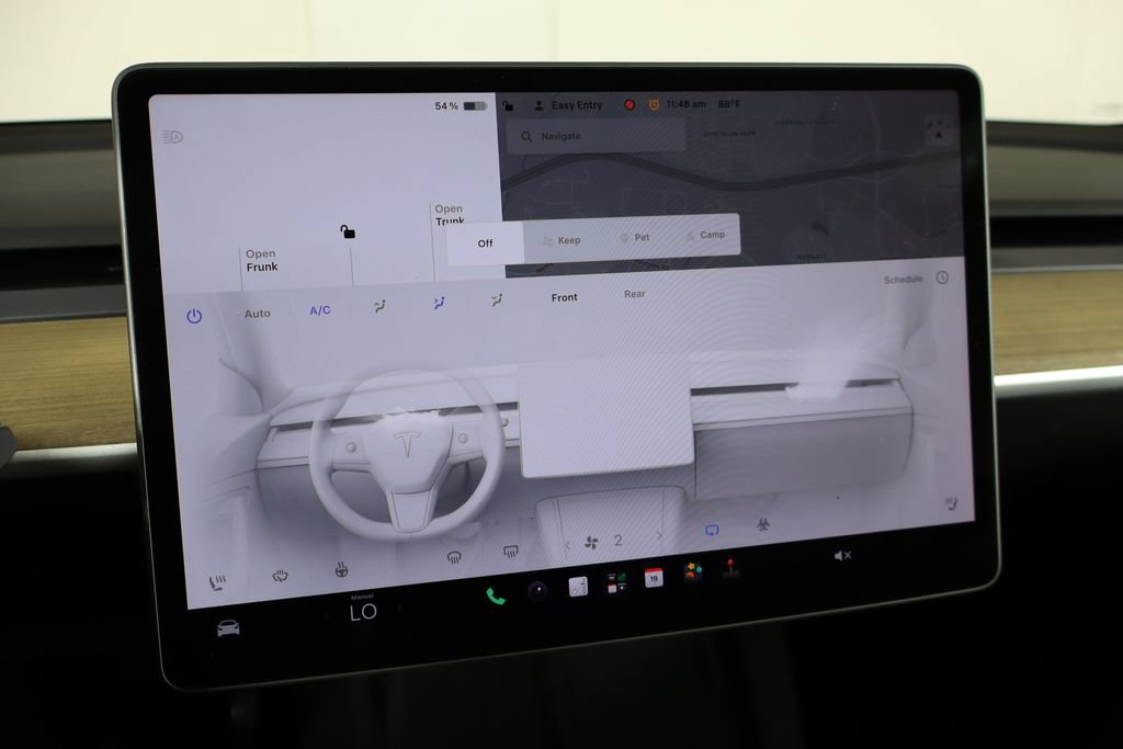 Used 2024 Tesla Model Y Long Range AWD/4WD image 40