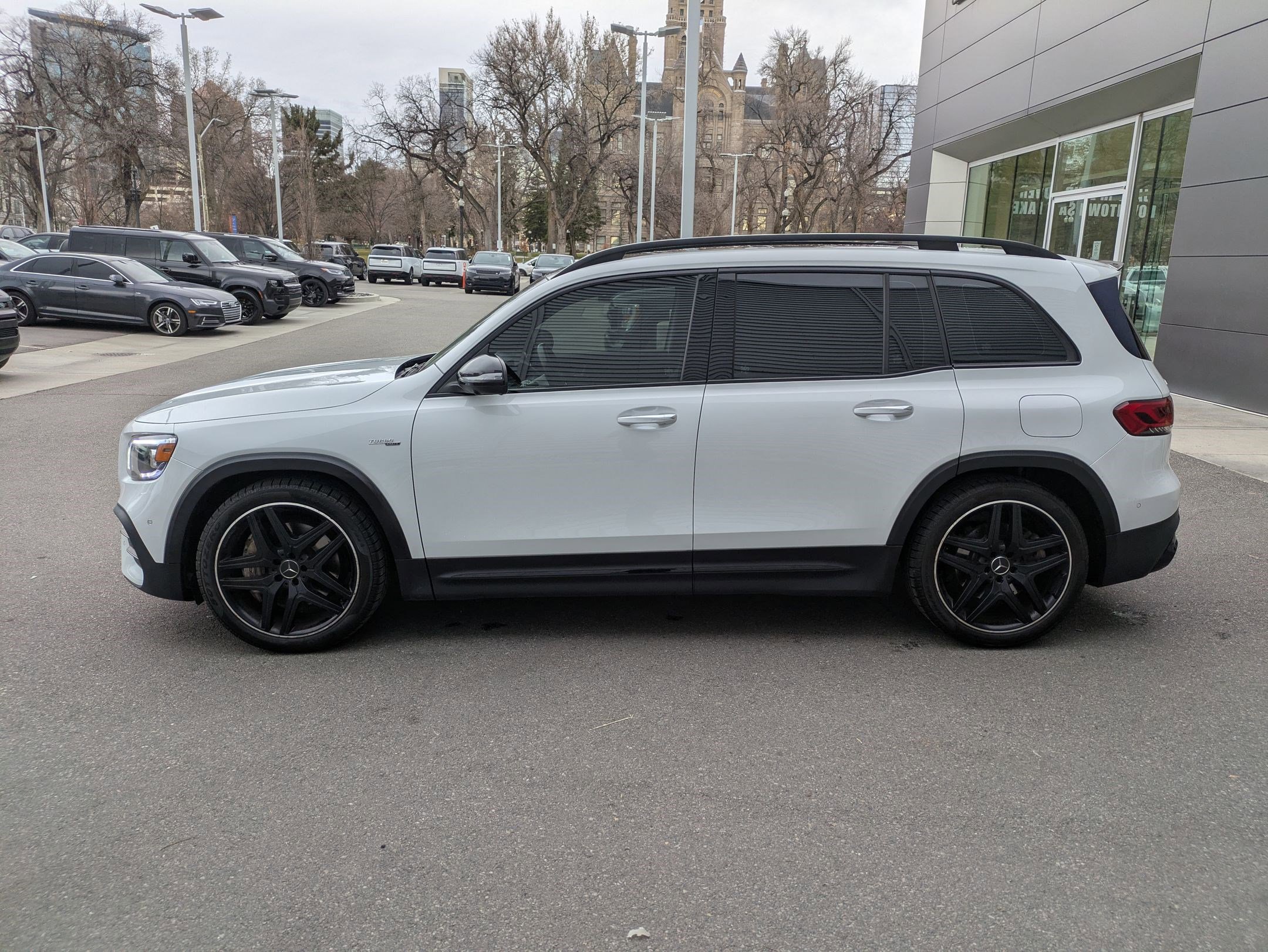 Used 2022 Mercedes-Benz GLB 35 AMG 4MATIC image 7