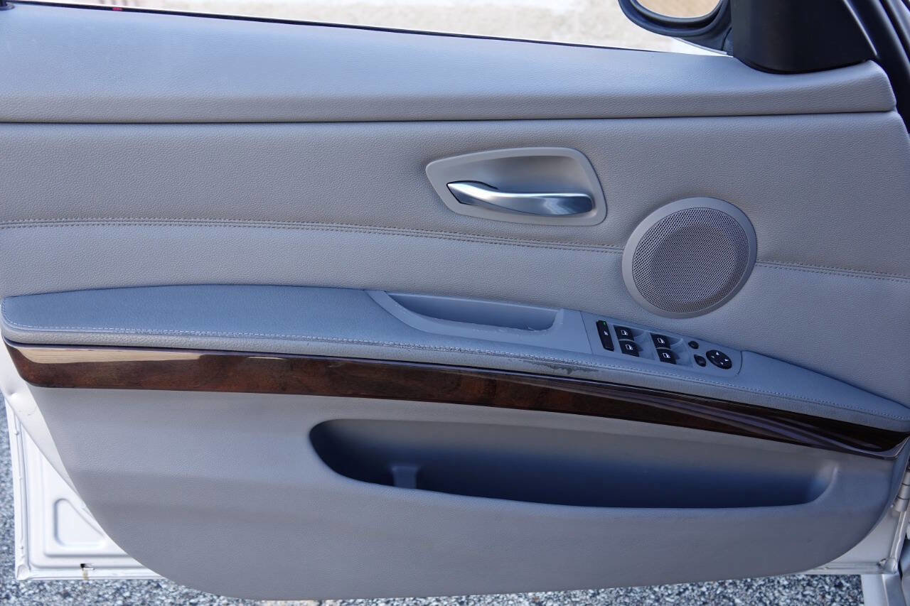 Used 2011 BMW 335d Sedan RWD image 56