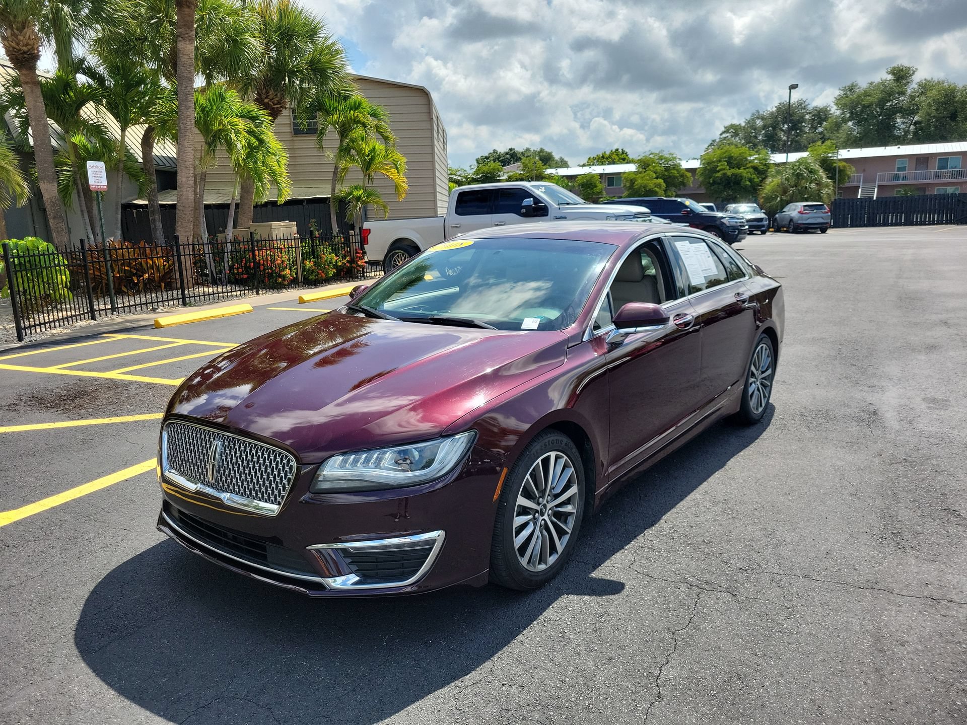 Used 2018 Lincoln MKZ Premiere FWD image 10