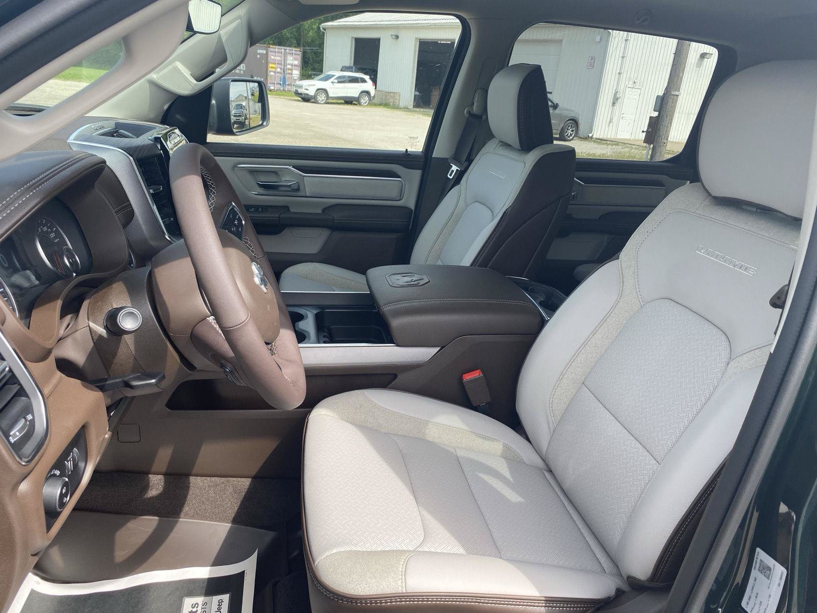 New 2026 RAM 1500 Laramie w/ Chrome Appearance Group AWD/4WD image 15