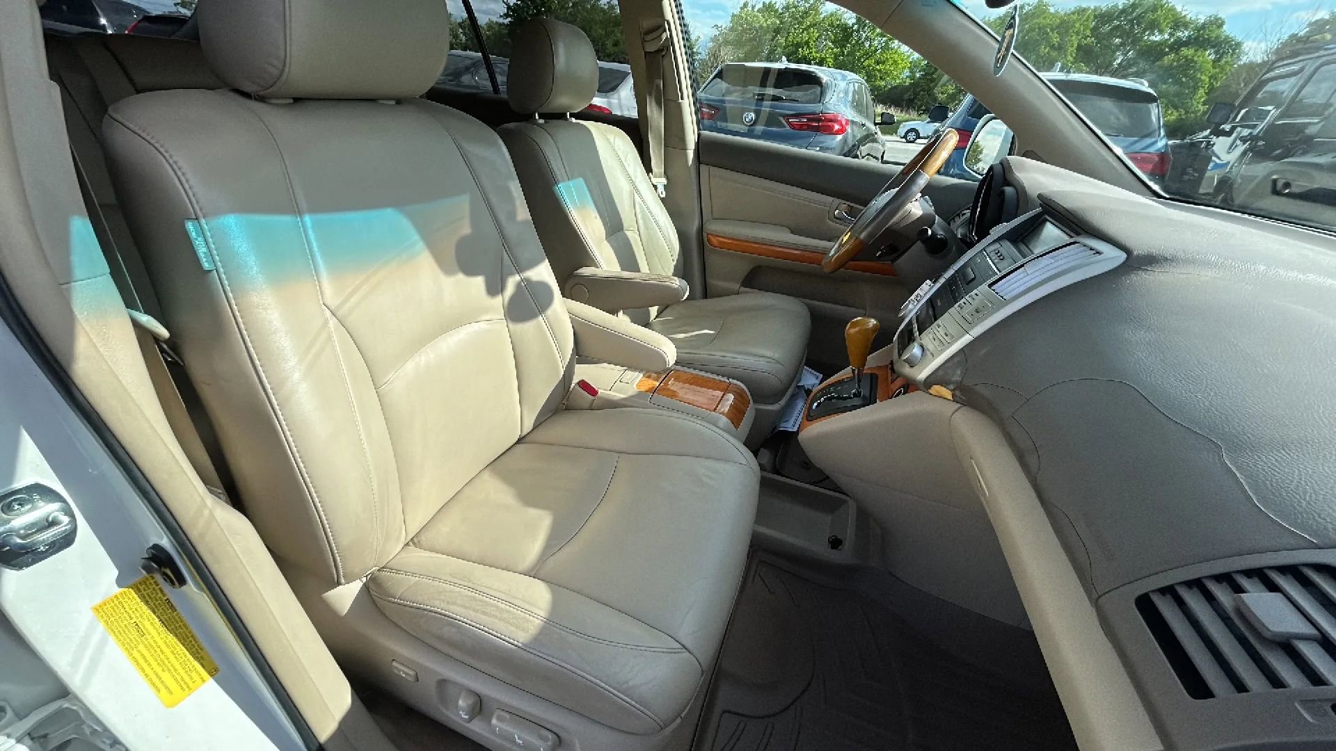 Used 2006 Lexus RX 330 FWD image 42