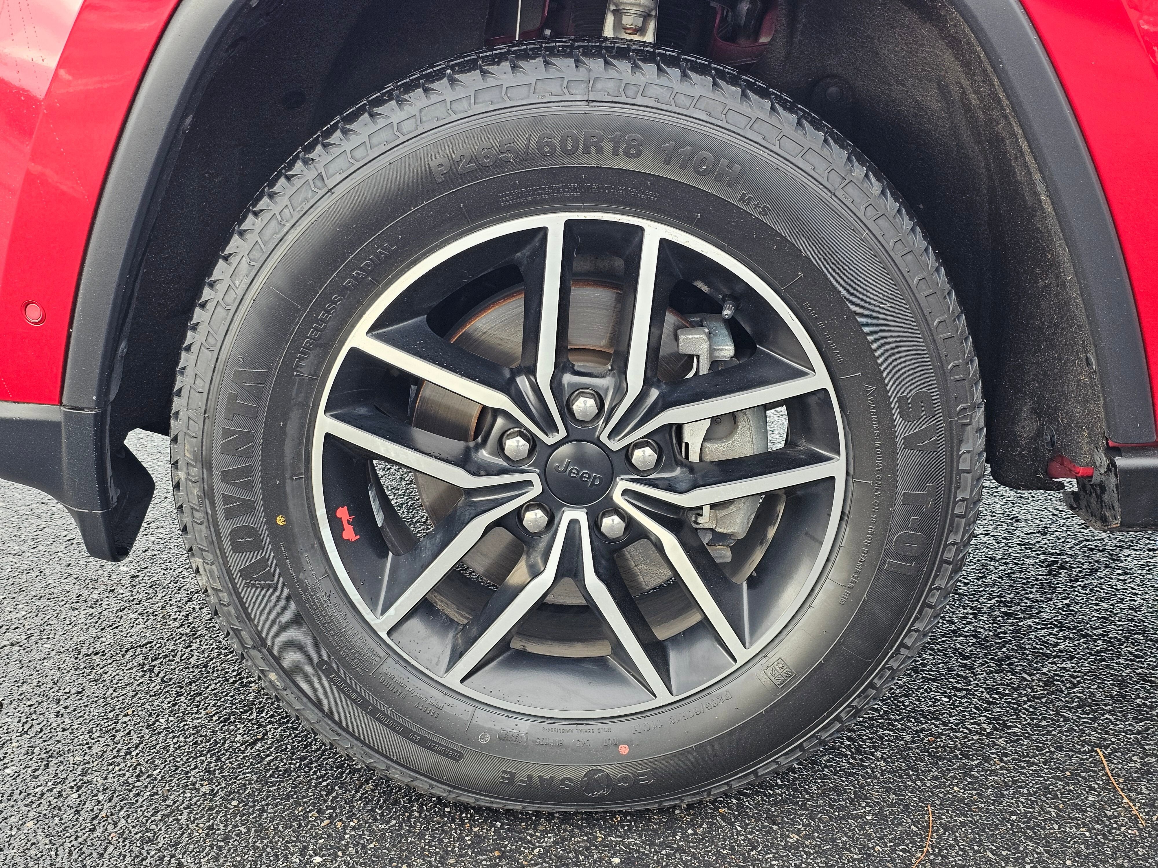 Used 2020 Jeep Grand Cherokee Trailhawk w/ Trailhawk Luxury Group image 8