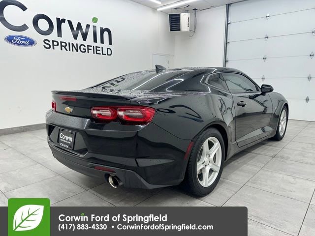 Used 2022 Chevrolet Camaro LT image 5
