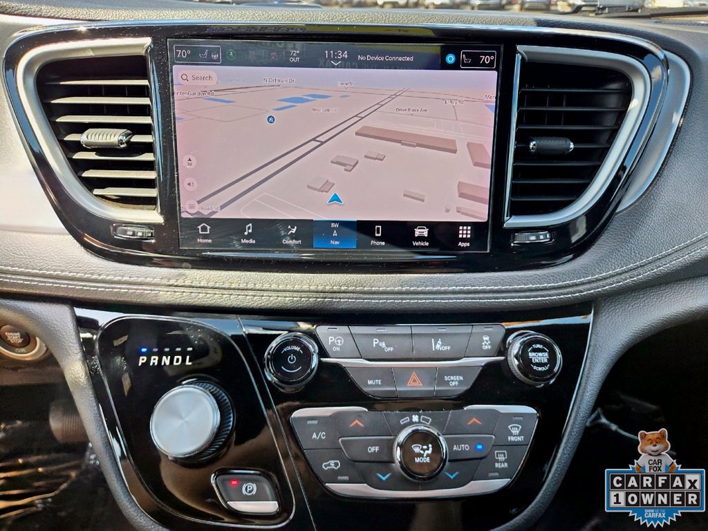 Used 2024 Chrysler Pacifica Limited FWD image 39