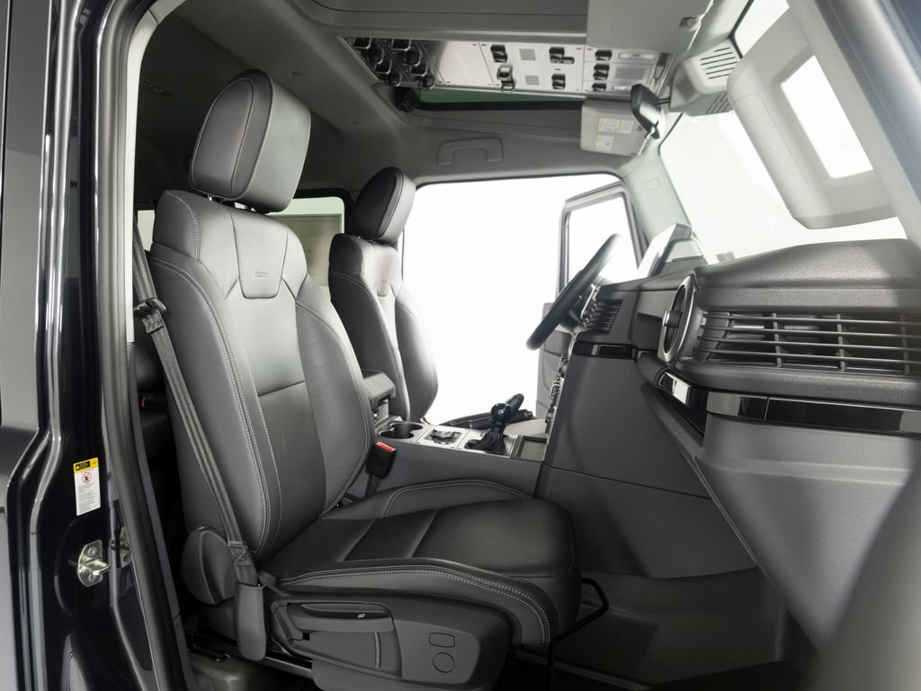 New 2025 INEOS Grenadier Fieldmaster Edition AWD/4WD image 32