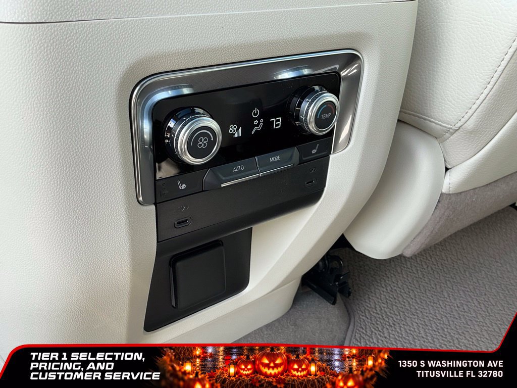 New 2026 GMC Yukon XL Denali w/ Sun & Power Step Package AWD/4WD image 32