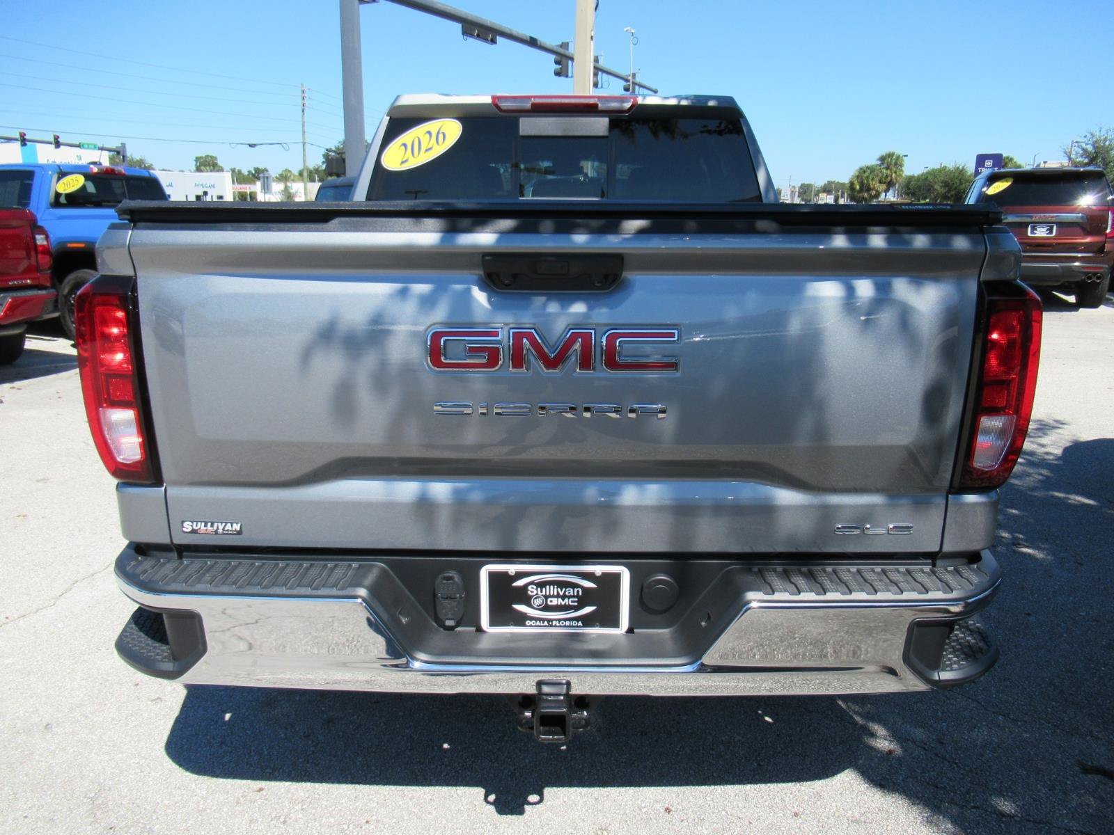 Used 2026 GMC Sierra 1500 SLE w/ Preferred Package AWD/4WD image 7
