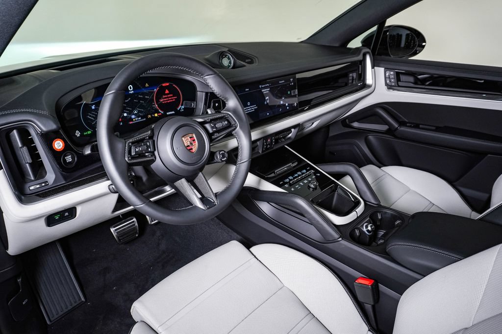 New 2026 Porsche Cayenne S AWD/4WD image 4