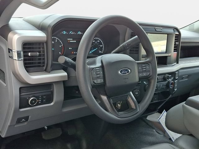 New 2026 Ford F550 2WD Regular Cab Super Duty image 13
