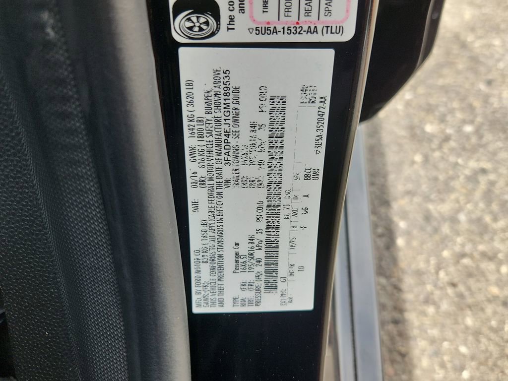 Used 2016 Ford Fiesta SE w/ SE Black Package FWD image 23