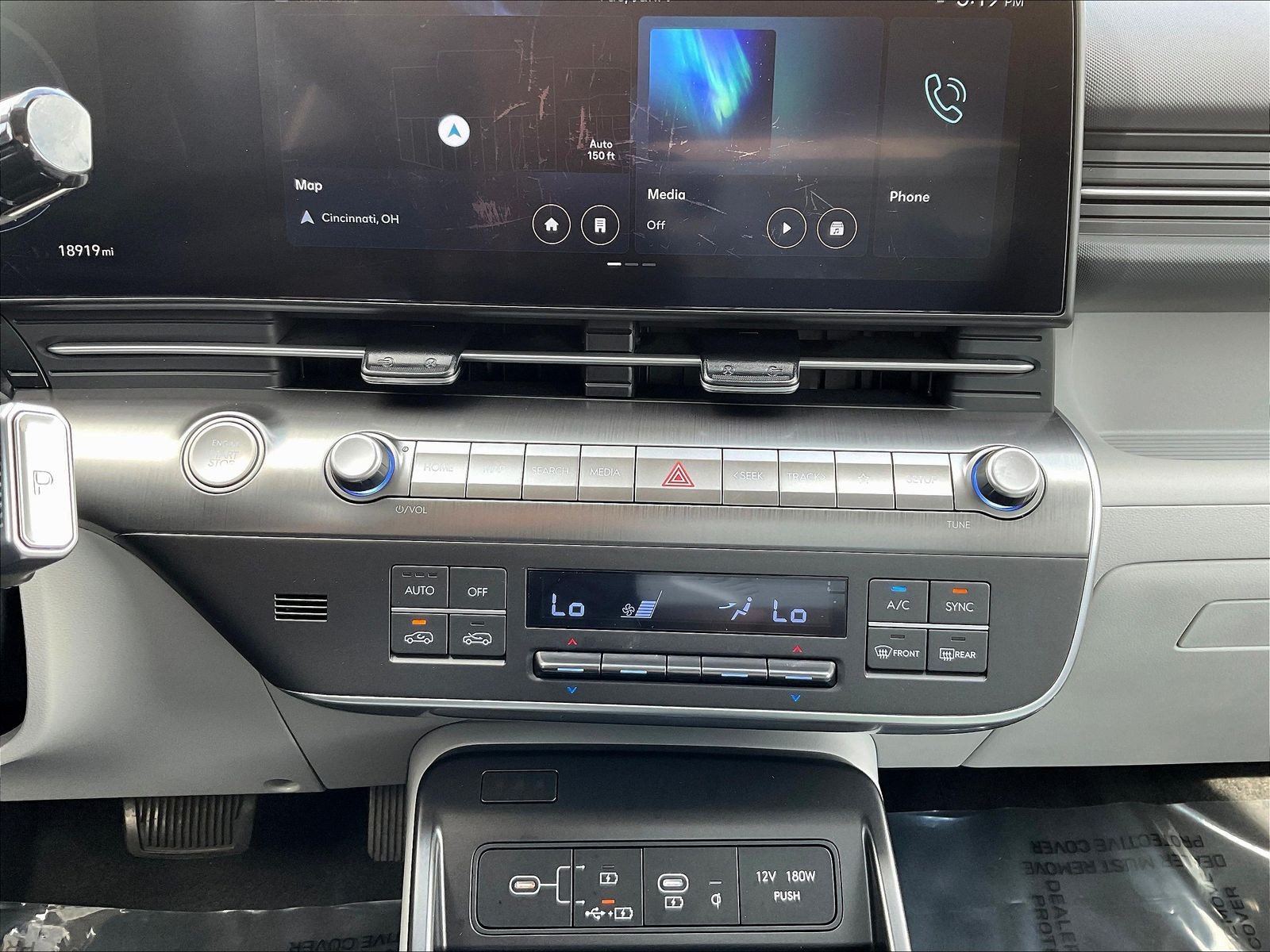 Certified 2024 Hyundai Kona Limited AWD/4WD image 15