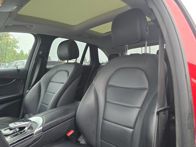 Used 2017 Mercedes-Benz GLC 300 4MATIC image 21