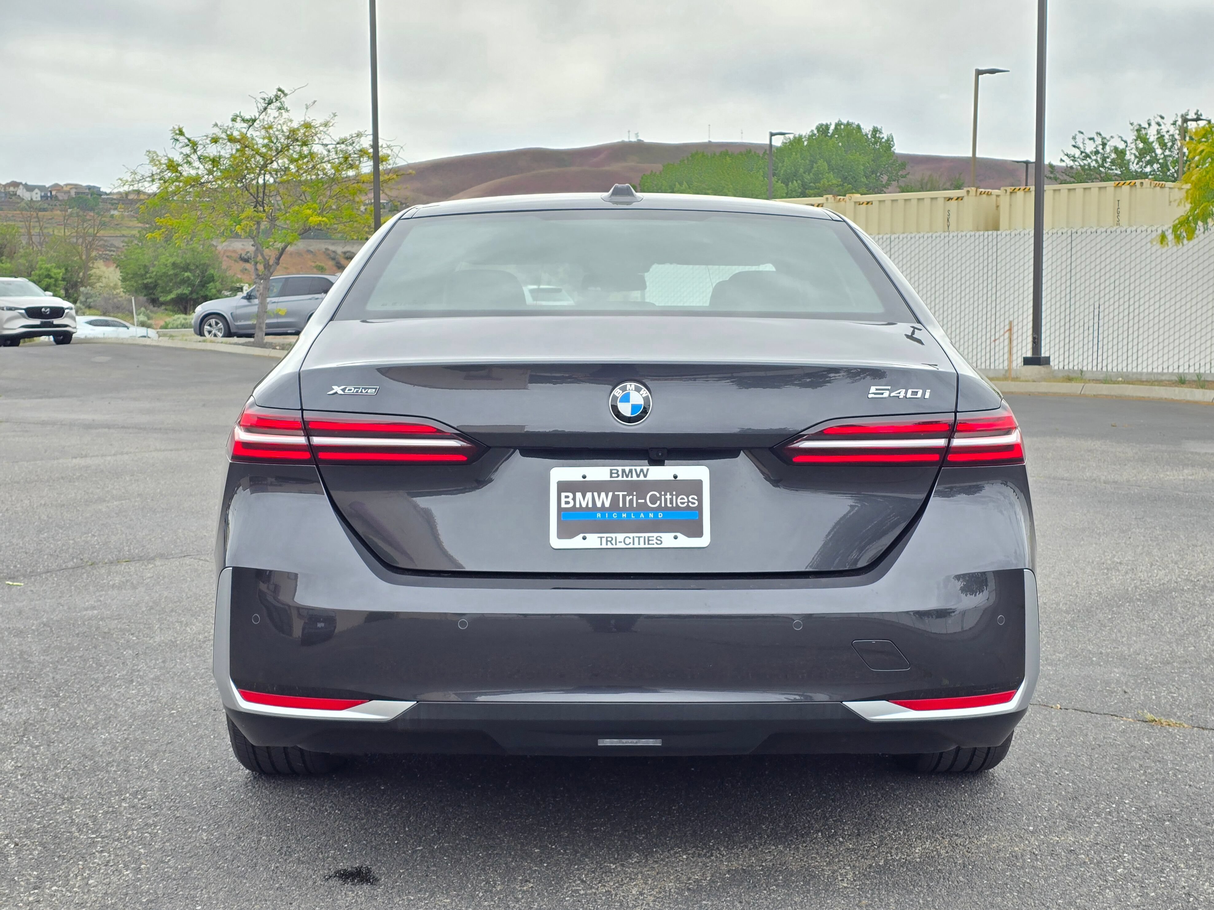 Used 2025 BMW 540i xDrive w/ Premium Package AWD/4WD image 38