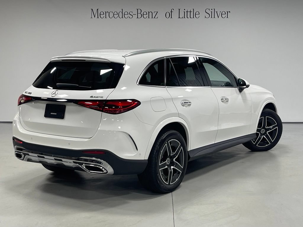 Used 2023 Mercedes-Benz GLC 300 4MATIC image 6