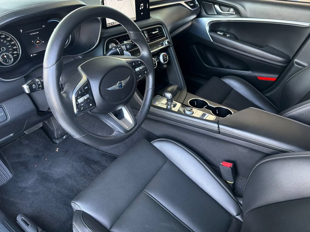 Used 2023 Genesis G70 2.0T RWD image 30
