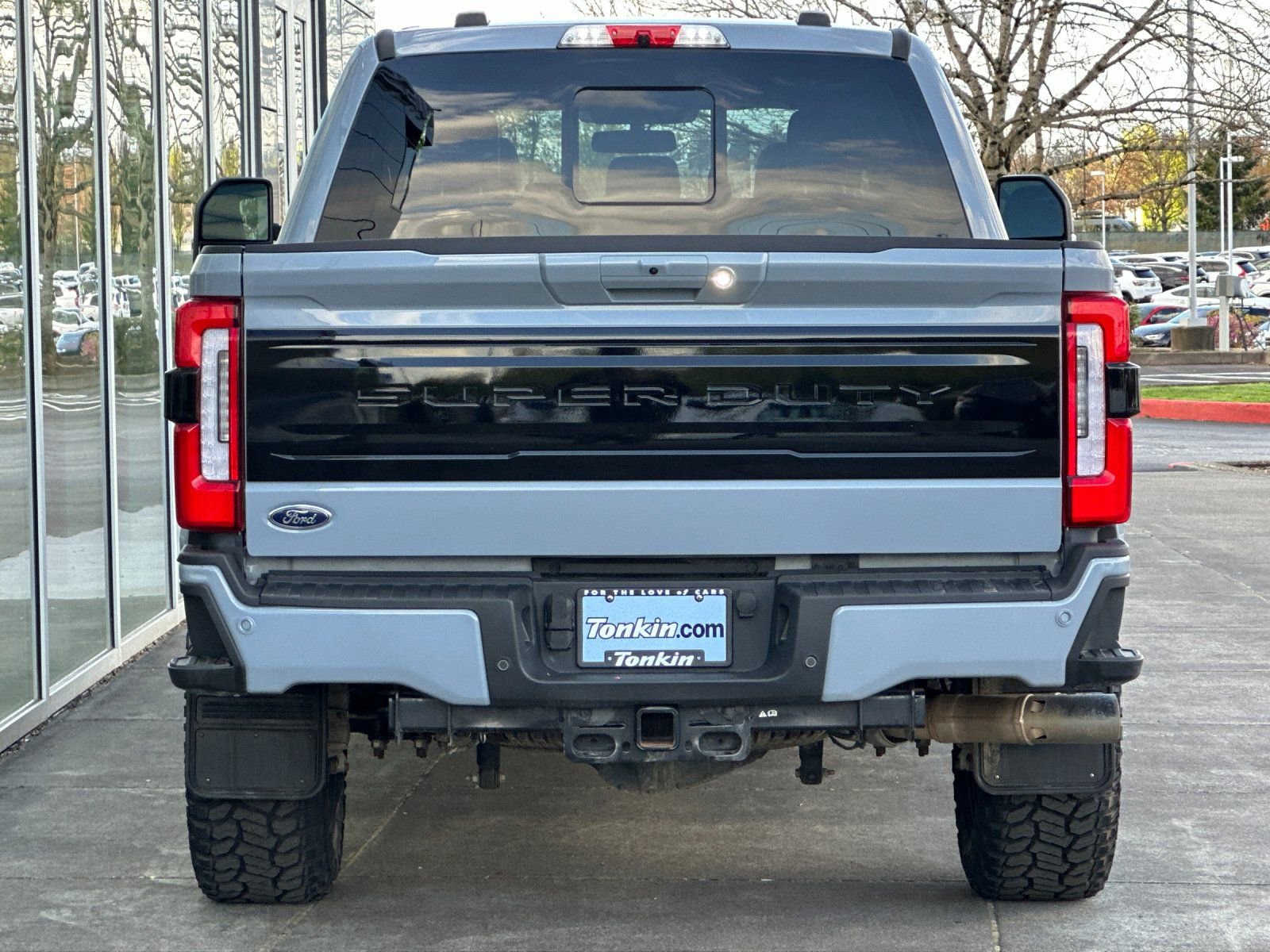 Used 2025 Ford F350 Platinum AWD/4WD image 4