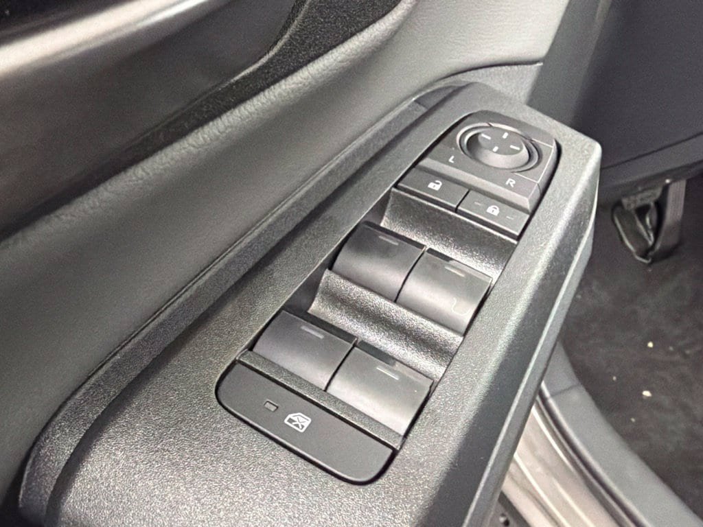 New 2026 Toyota RAV4 SE w/ Weather Package AWD/4WD image 17